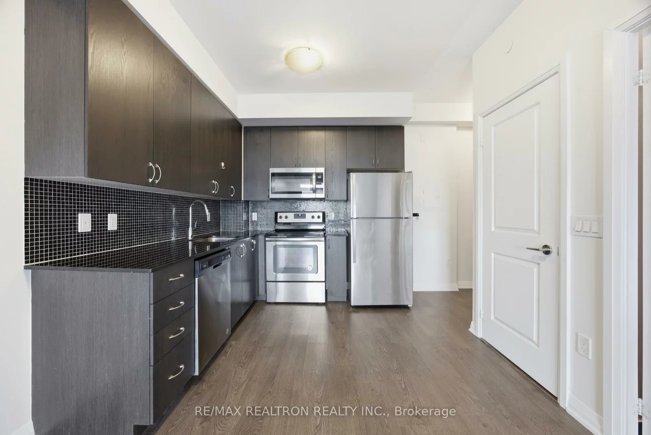 9560, Markham, Wismer, Markham