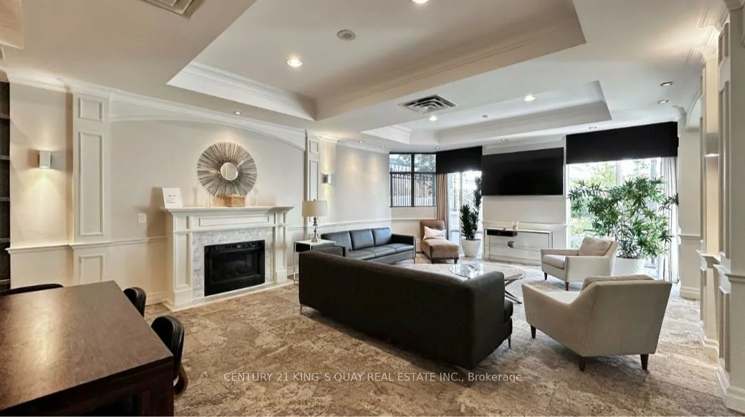 130, Pond, Commerce Valley, Markham