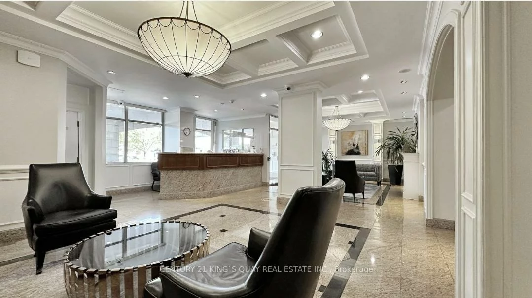 130, Pond, Commerce Valley, Markham