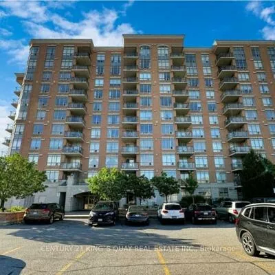 130, Pond, Commerce Valley, Markham