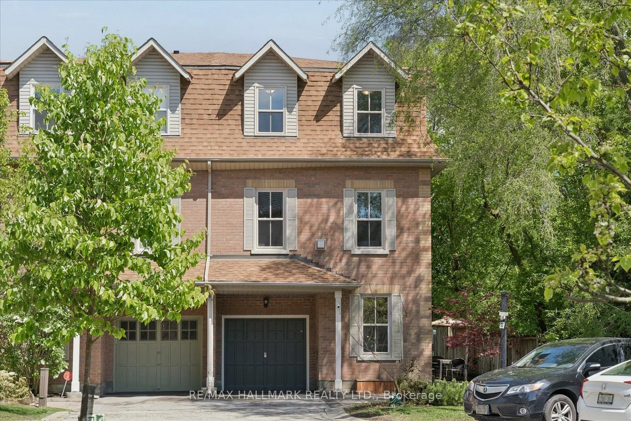 13, E J Lennox, Unionville, Markham