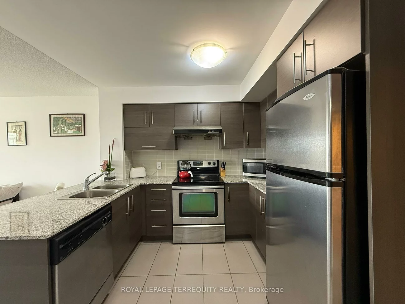 253, South Park, Commerce Valley, Markham