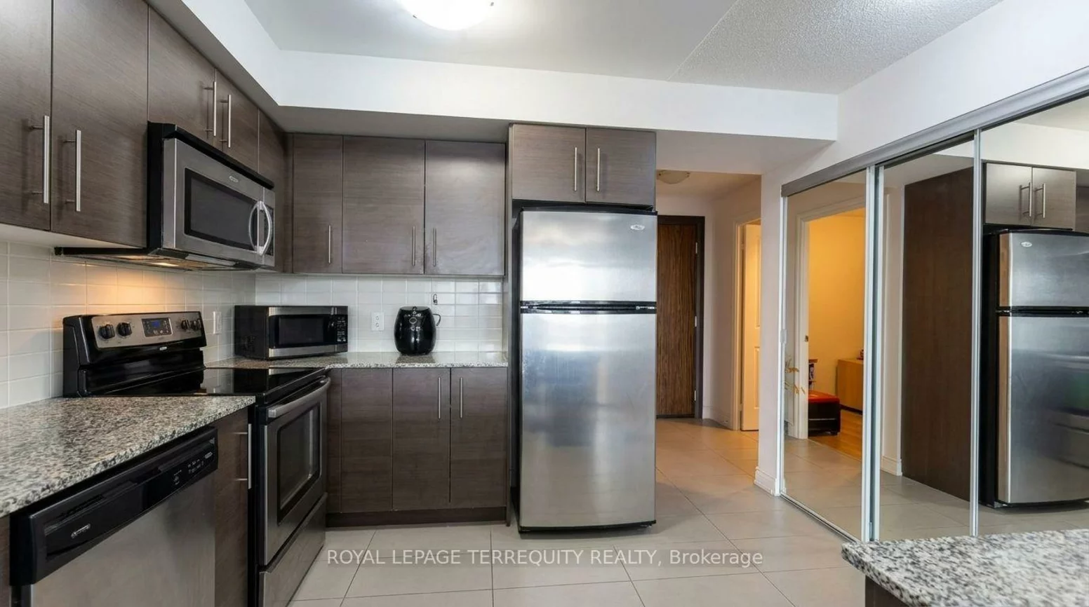 253, South Park, Commerce Valley, Markham
