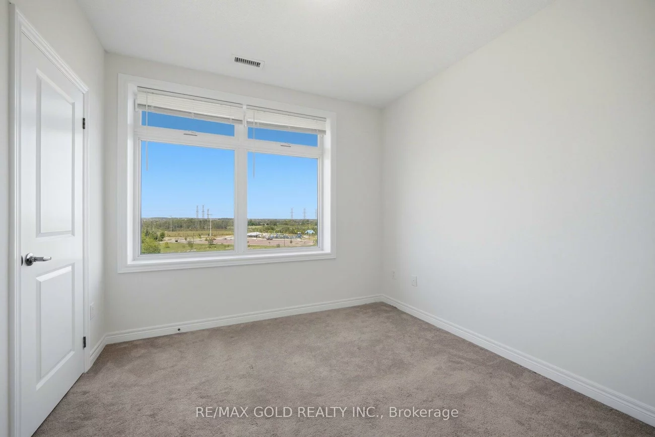 39, New Delhi, Cedarwood, Markham