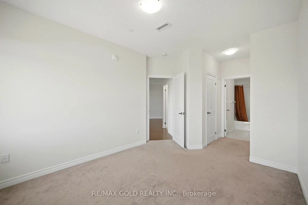 39, New Delhi, Cedarwood, Markham