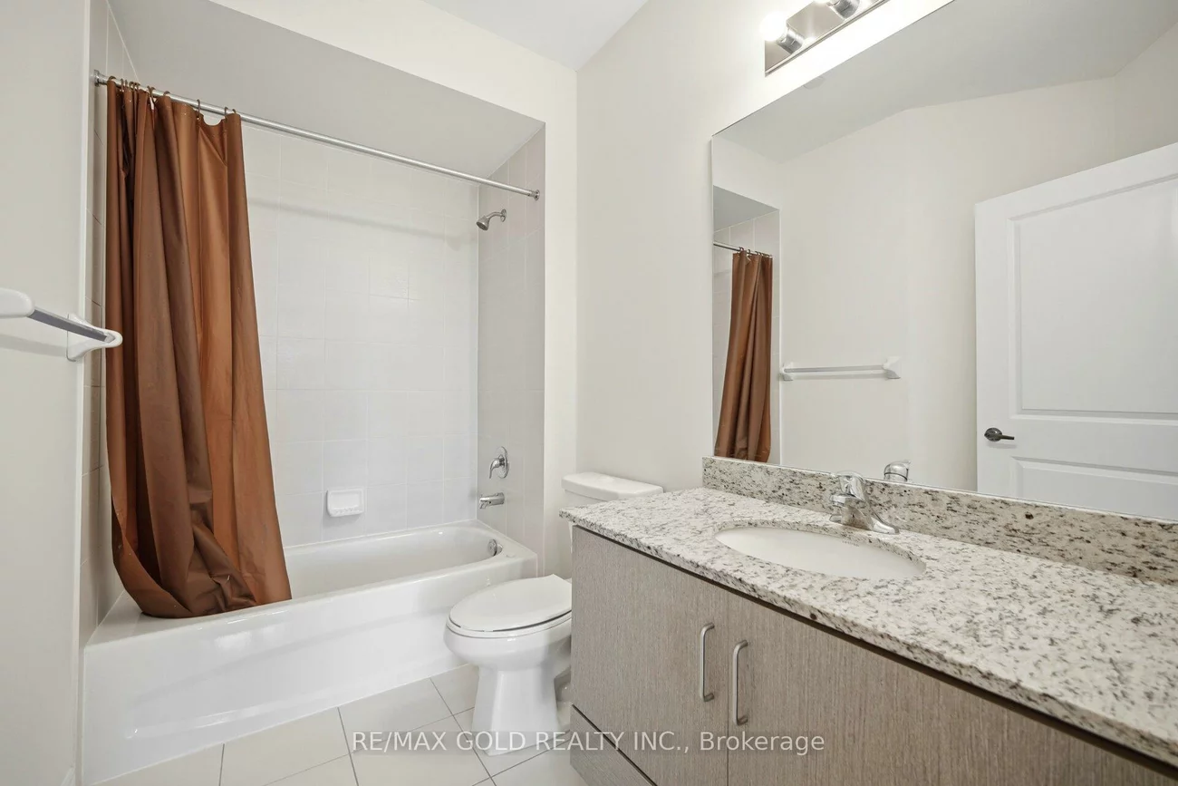 39, New Delhi, Cedarwood, Markham