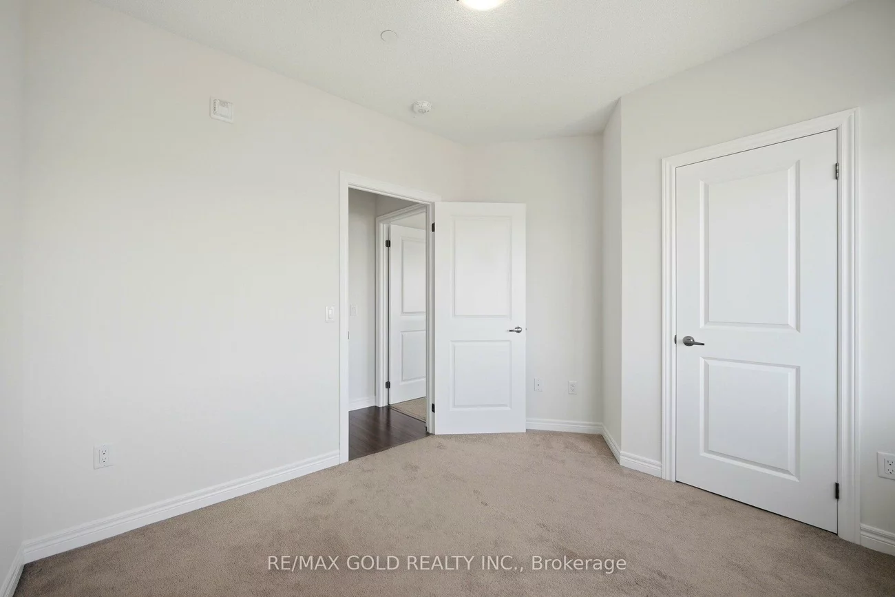 39, New Delhi, Cedarwood, Markham