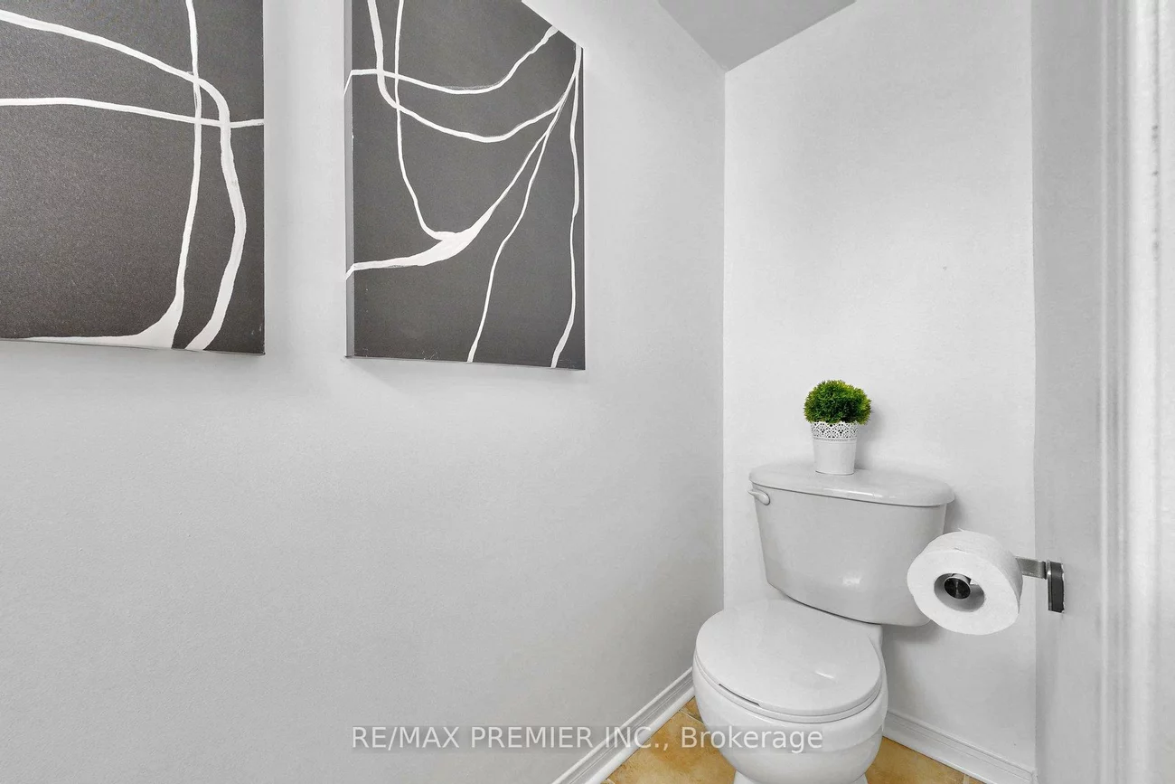 2265, Bur Oak, Greensborough, Markham