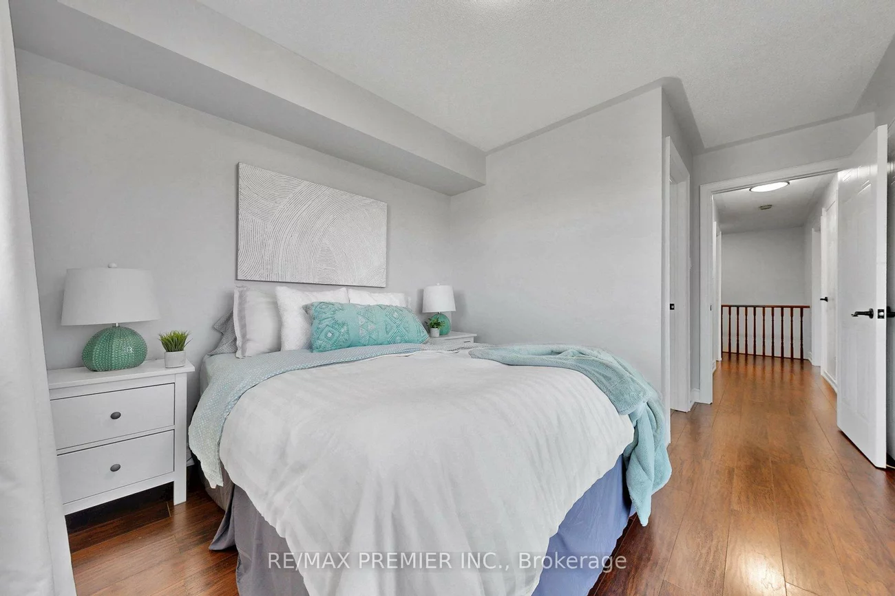 2265, Bur Oak, Greensborough, Markham
