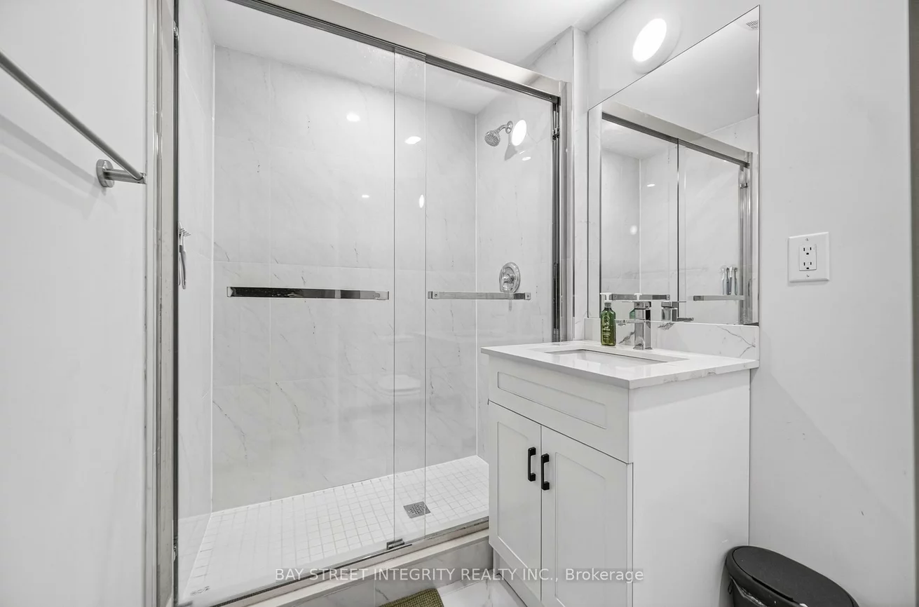 646, Village, Unionville, Markham