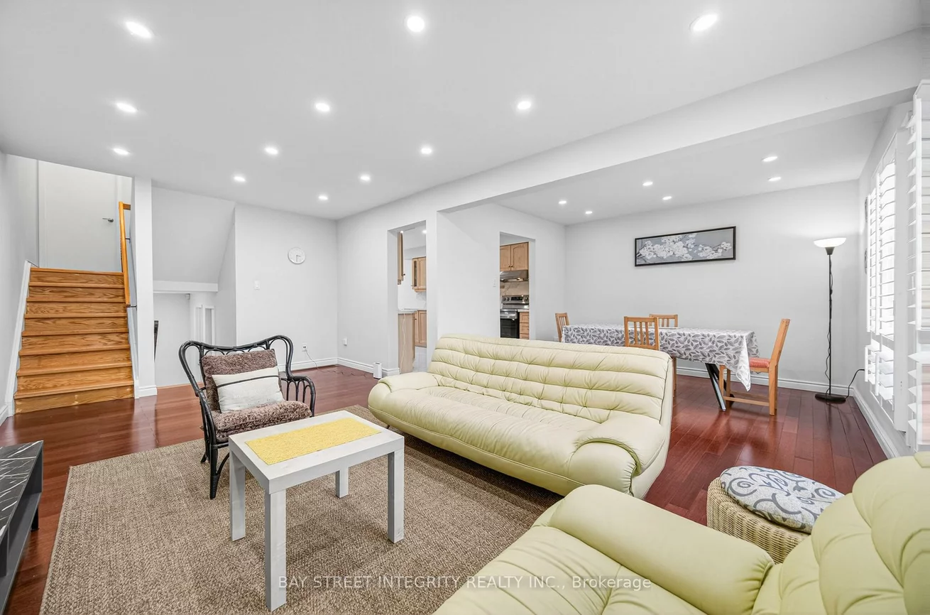 646, Village, Unionville, Markham