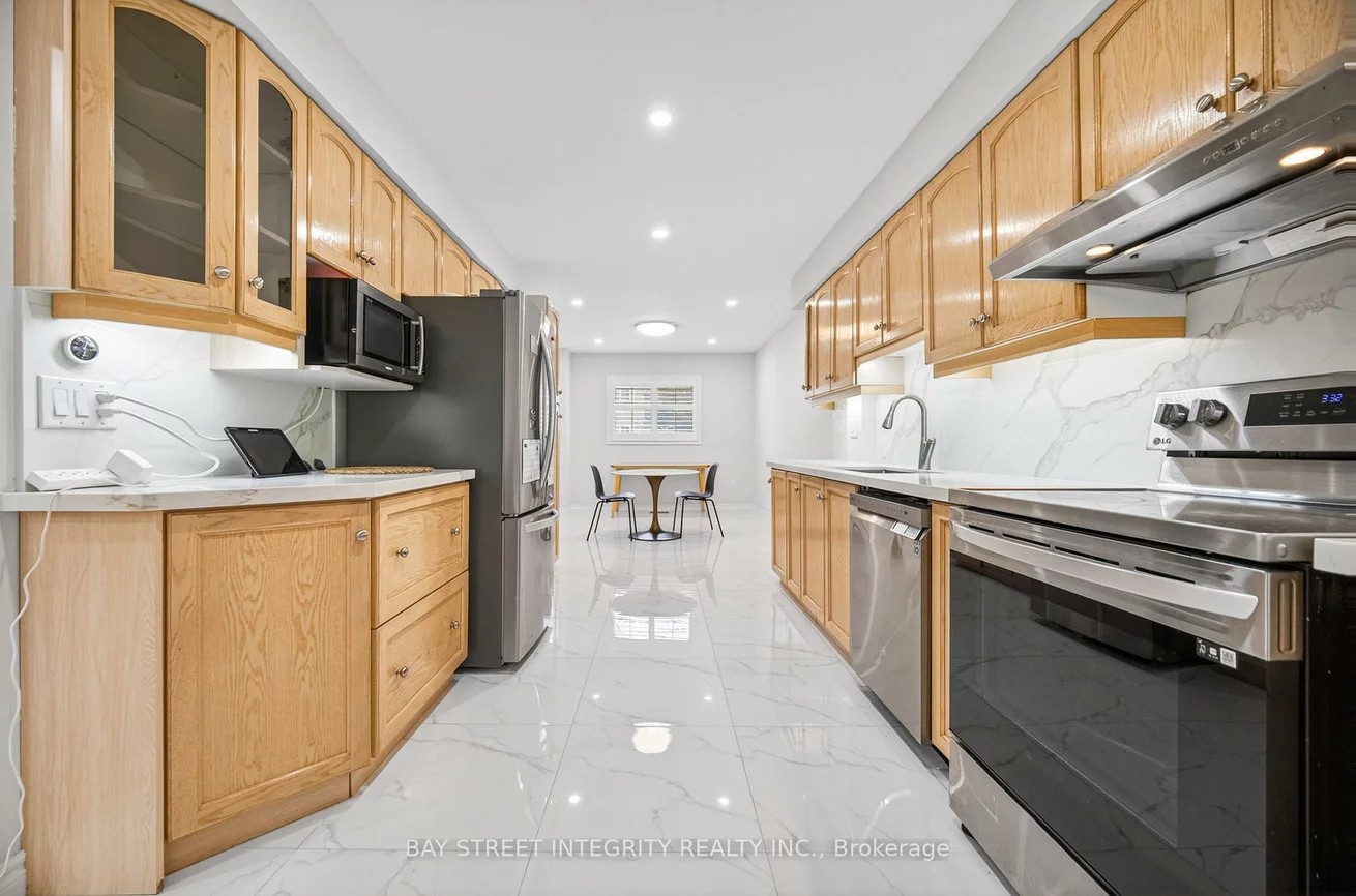 646, Village, Unionville, Markham