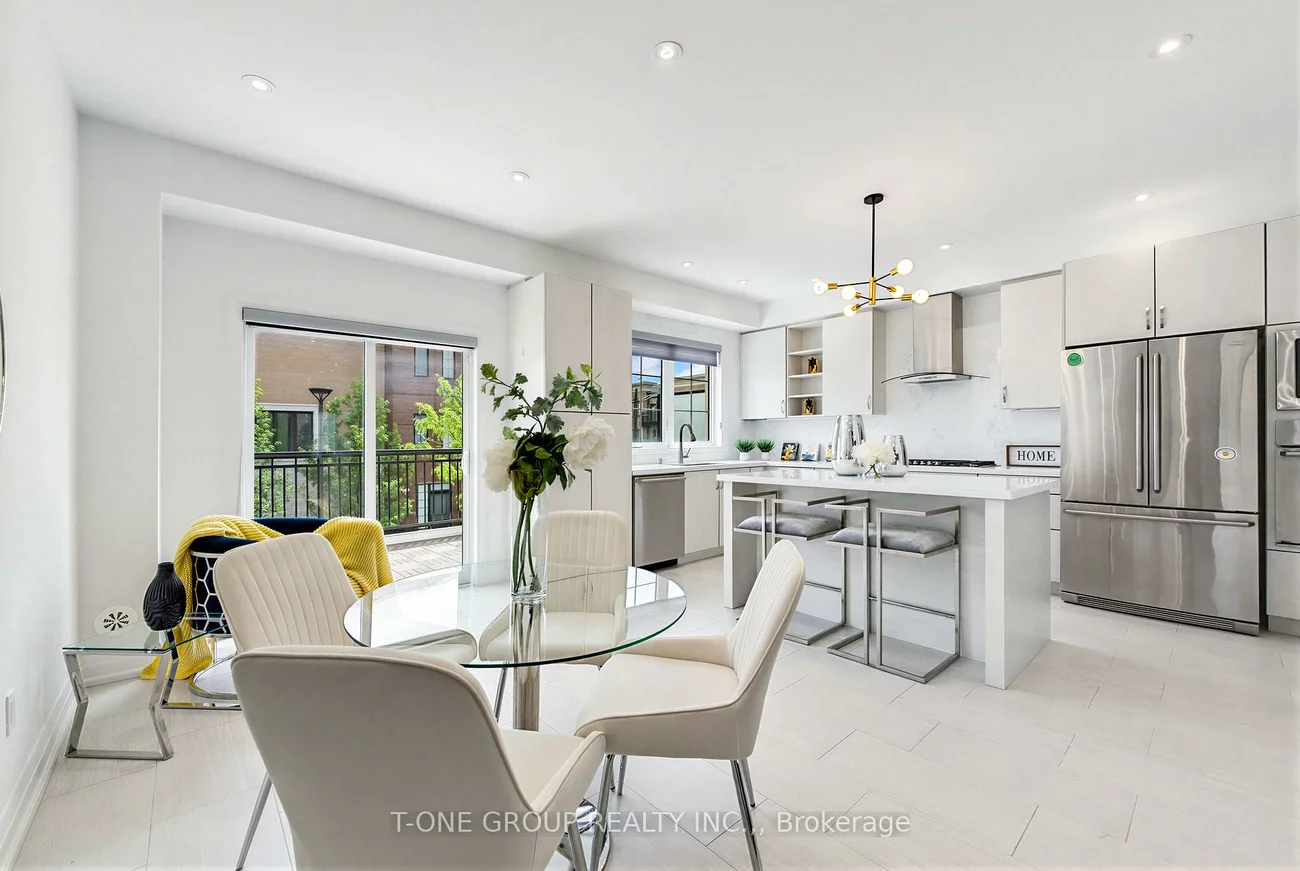 57, Village, Unionville, Markham