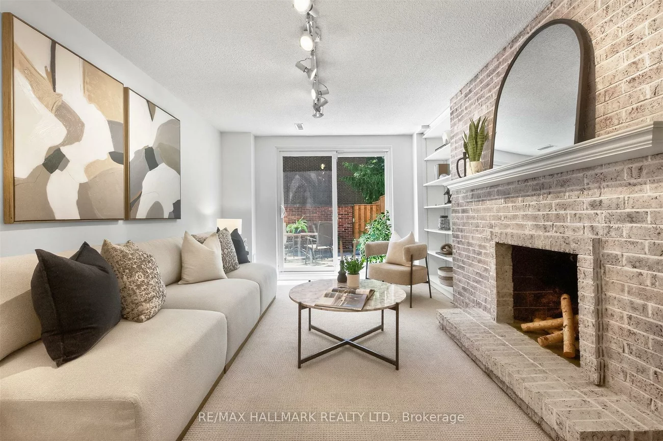 27, Hyde Park, German Mills, Markham
