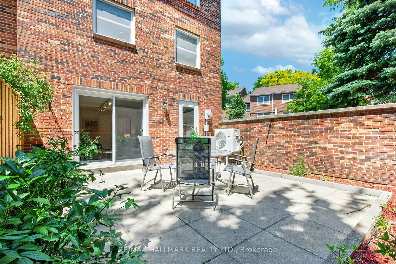 27, Hyde Park, German Mills, Markham