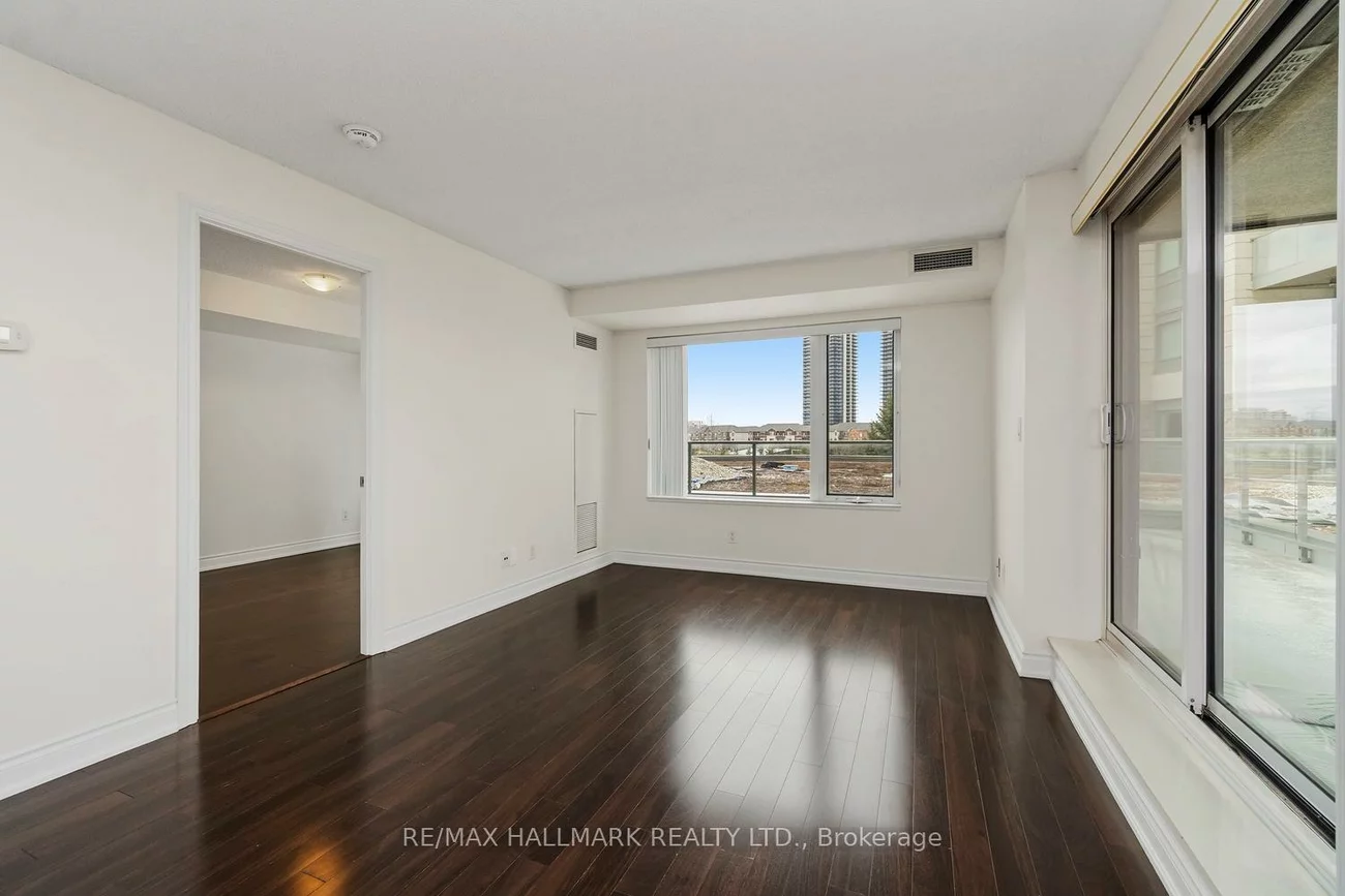 253, South Park, Commerce Valley, Markham