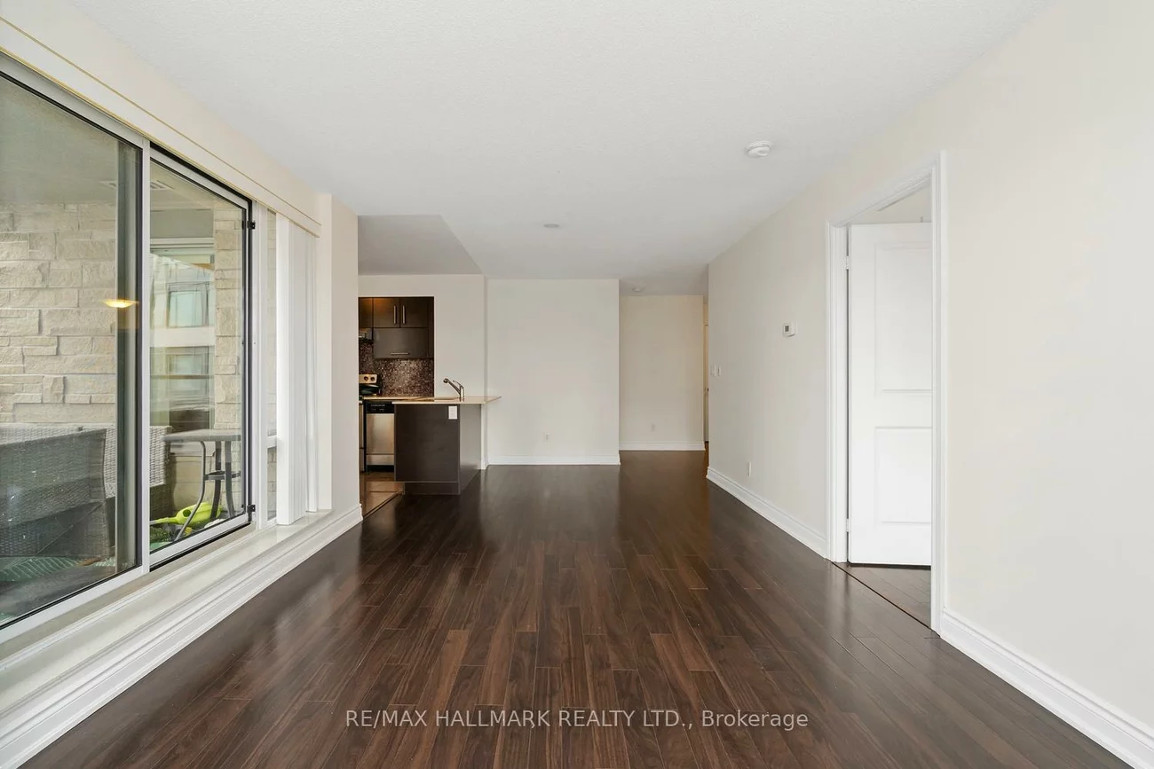 253, South Park, Commerce Valley, Markham