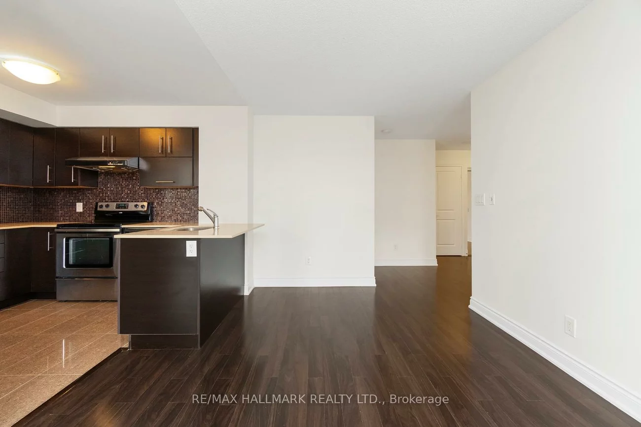253, South Park, Commerce Valley, Markham