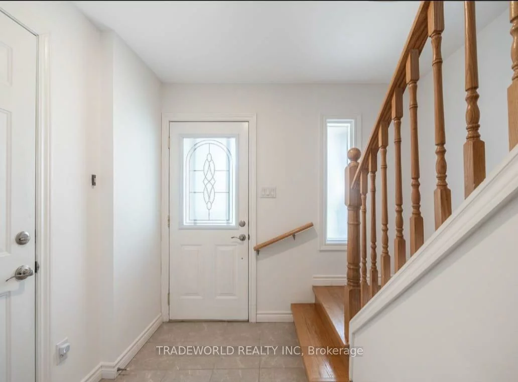 60, Camelot, Markham Village, Markham