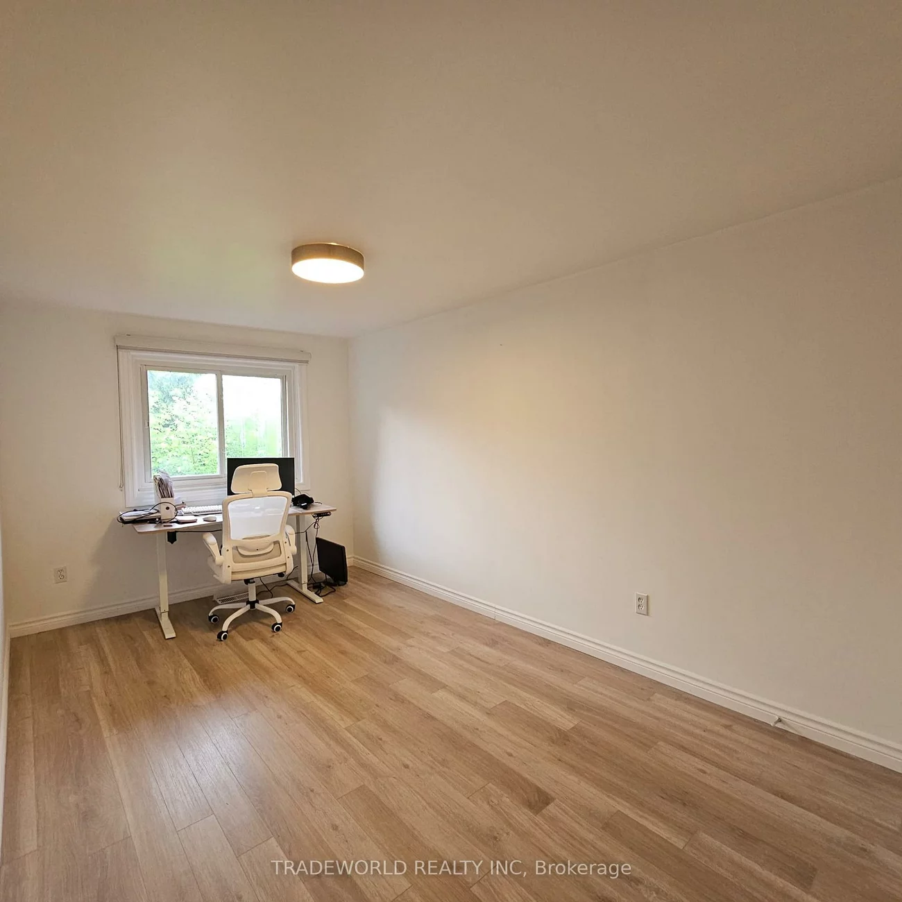60, Camelot, Markham Village, Markham