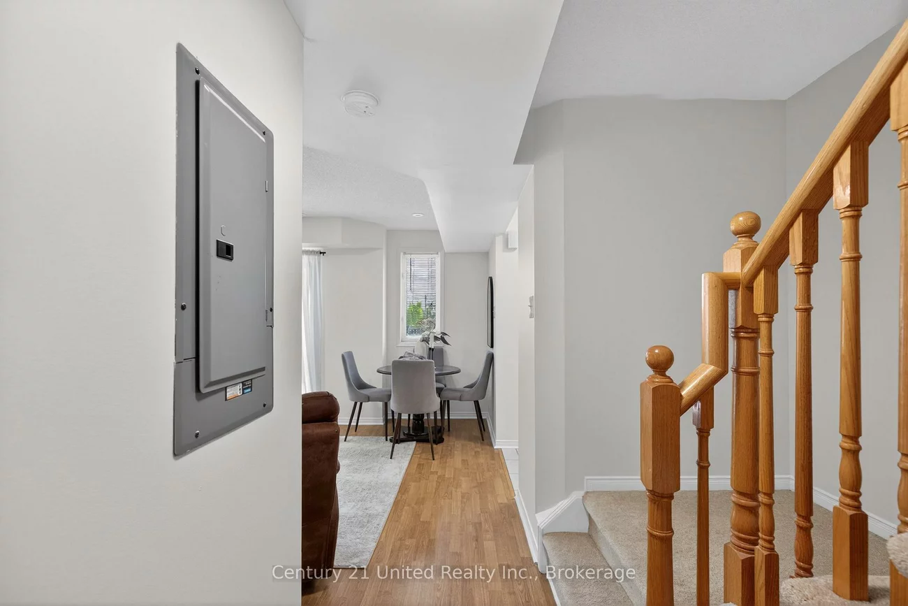 2285, Bur Oak, Greensborough, Markham