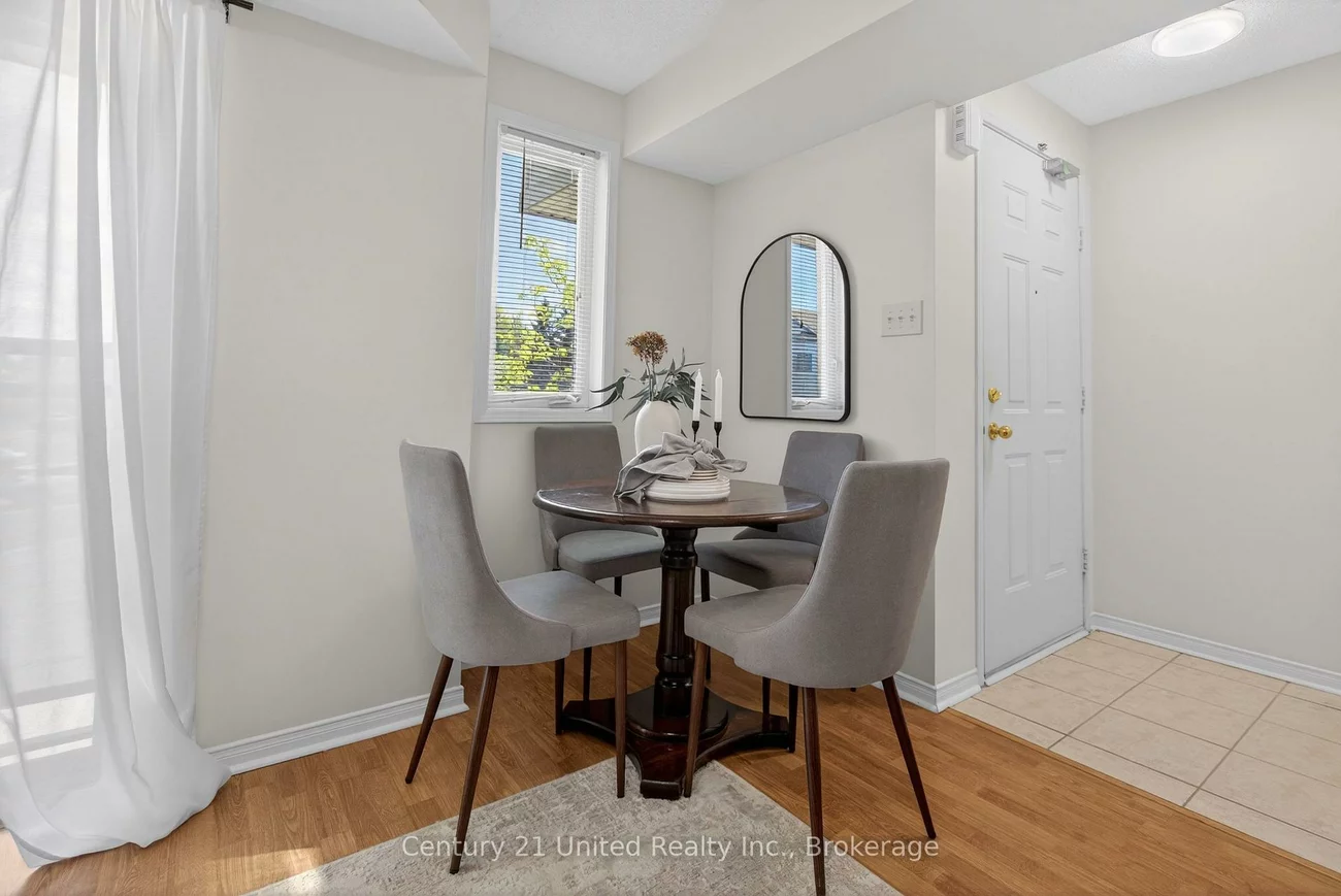2285, Bur Oak, Greensborough, Markham