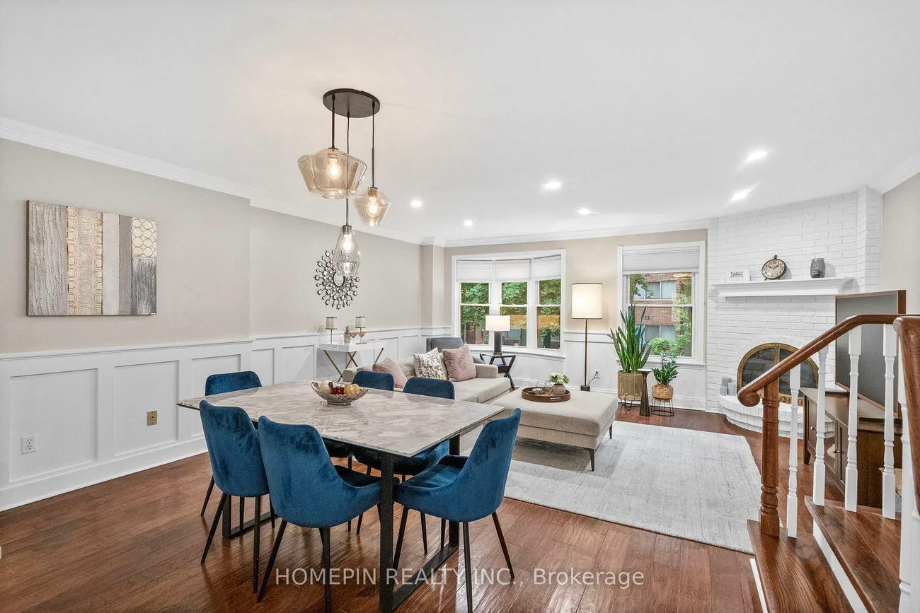 86, Confederation, Thornhill, Markham