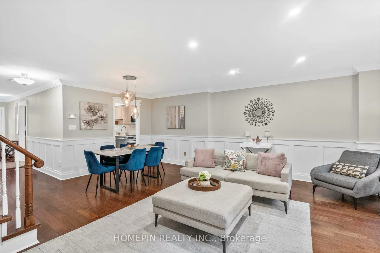86, Confederation, Thornhill, Markham