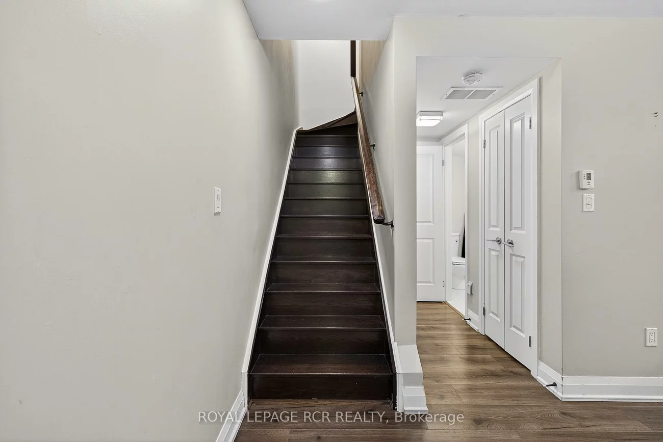 326, John, Aileen-Willowbrook, Markham