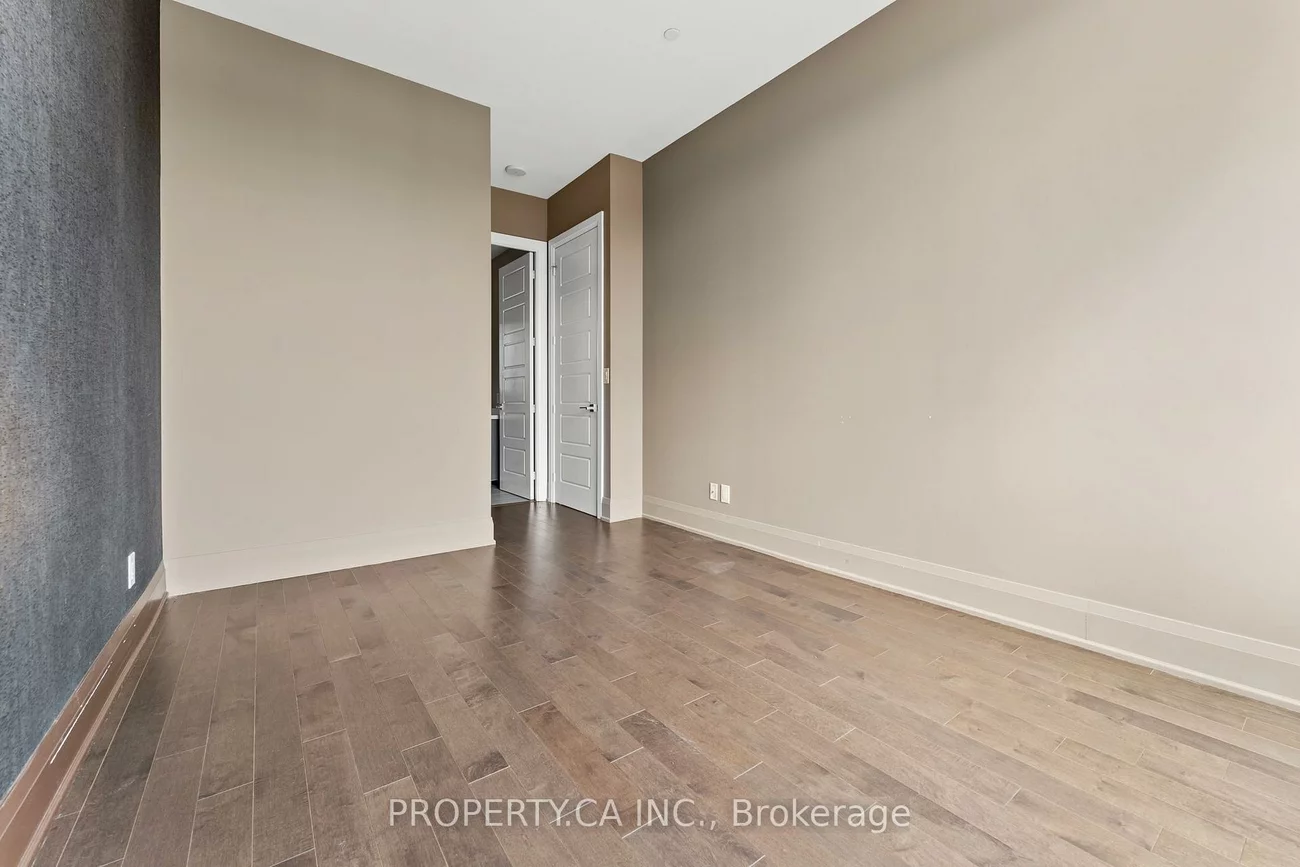 28, Uptown, Unionville, Markham