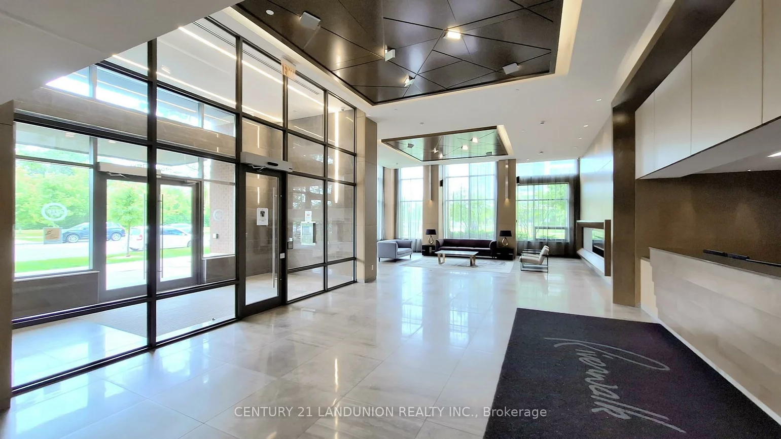 18, Uptown, Unionville, Markham