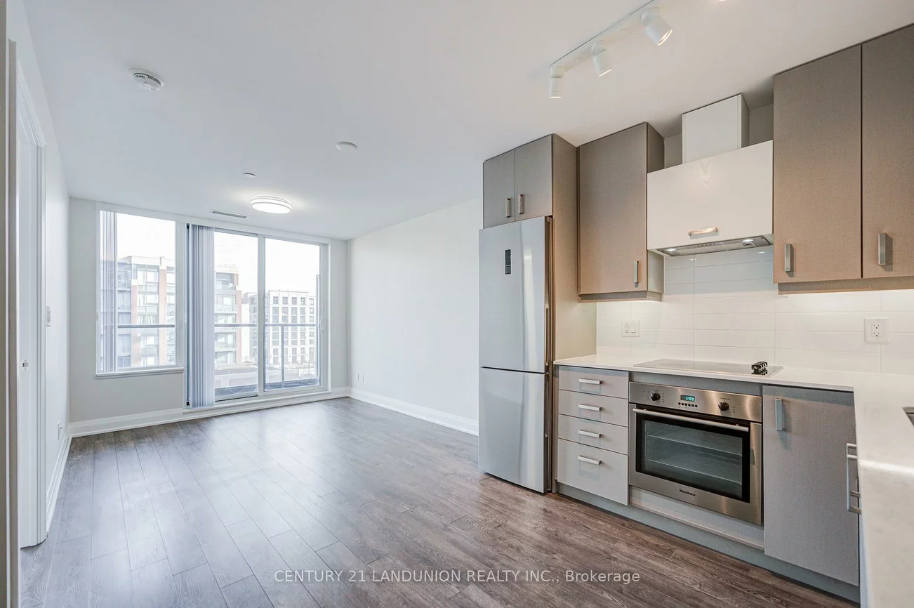 18, Uptown, Unionville, Markham