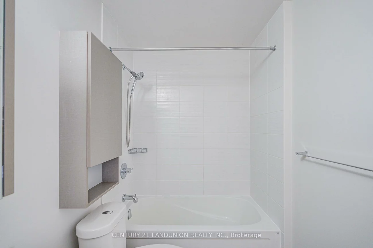 18, Uptown, Unionville, Markham