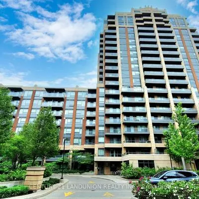 18, Uptown, Unionville, Markham