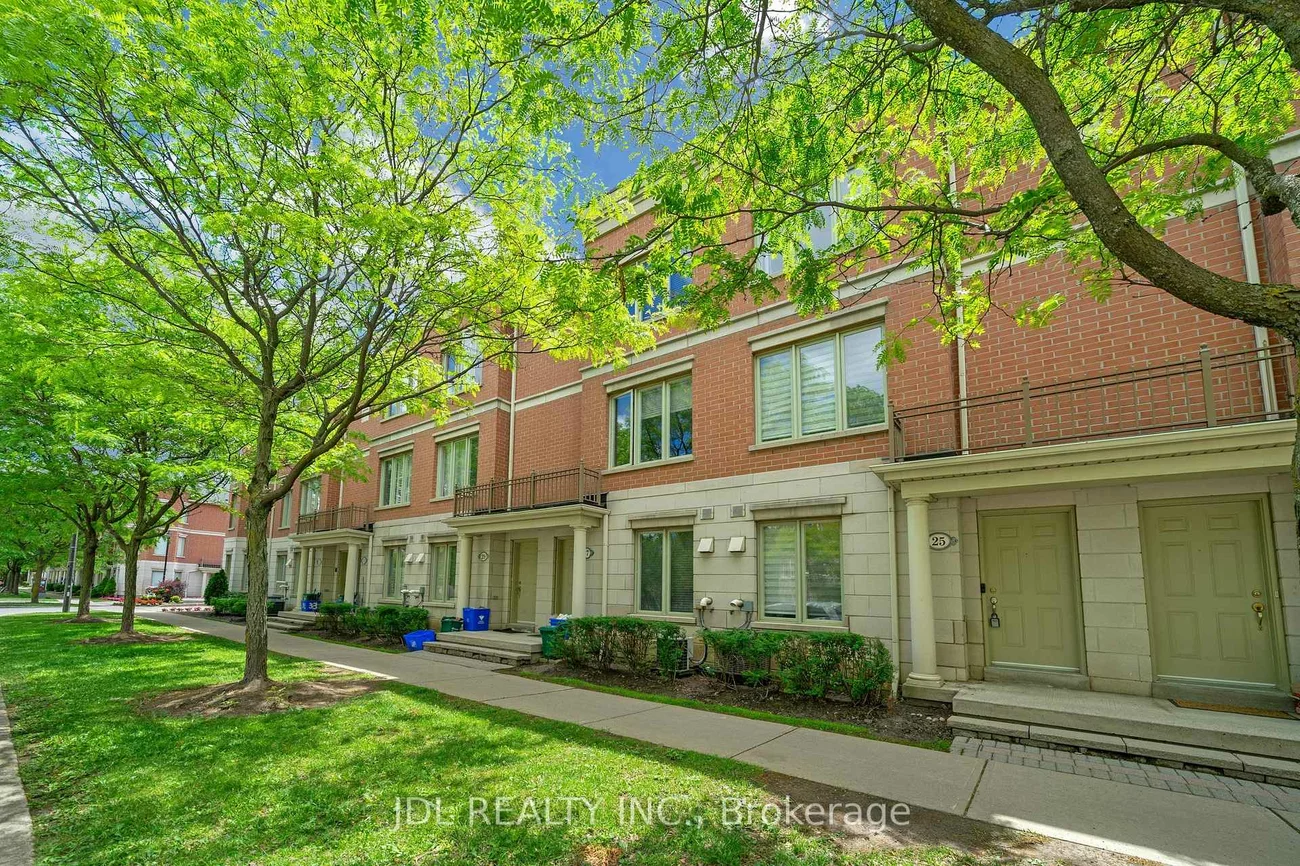25, Galleria, Commerce Valley, Markham