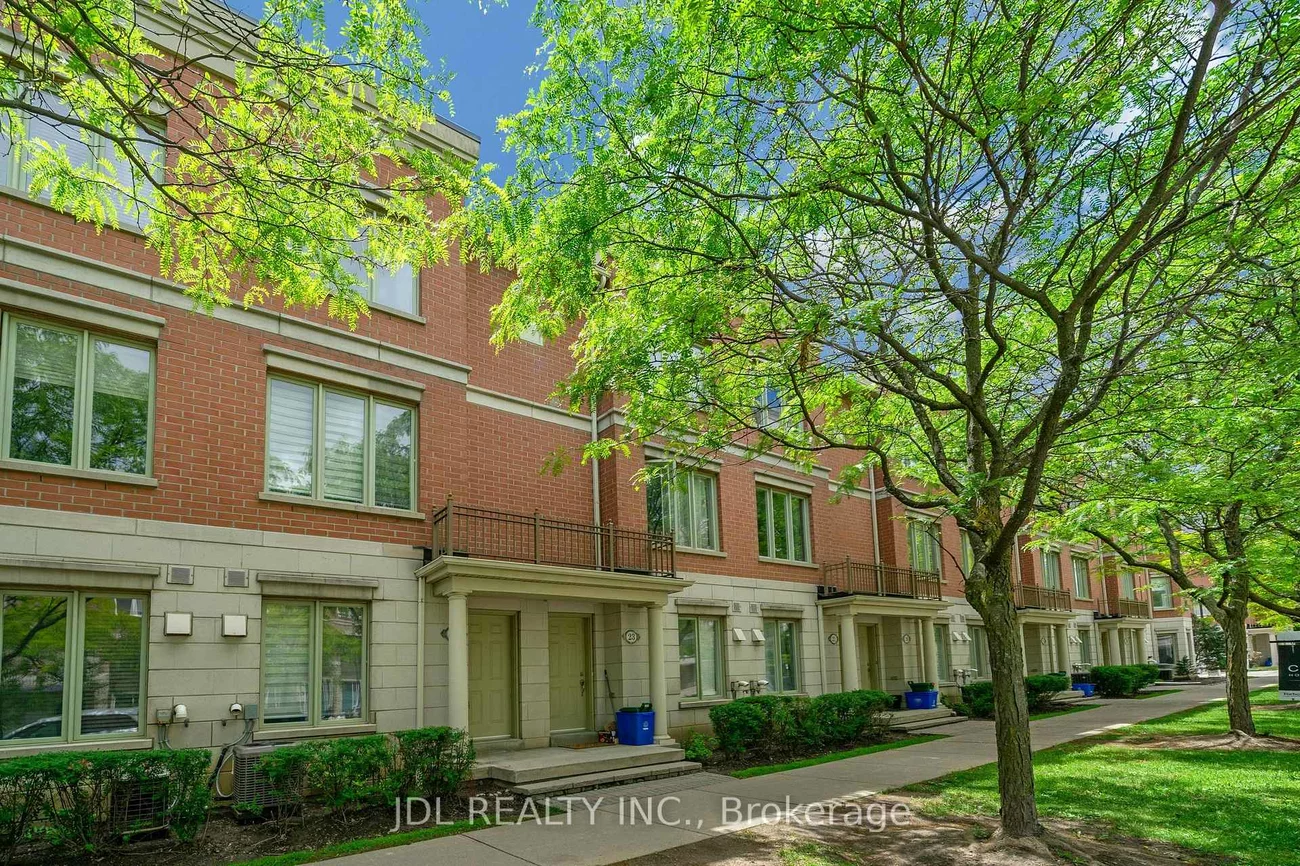 25, Galleria, Commerce Valley, Markham