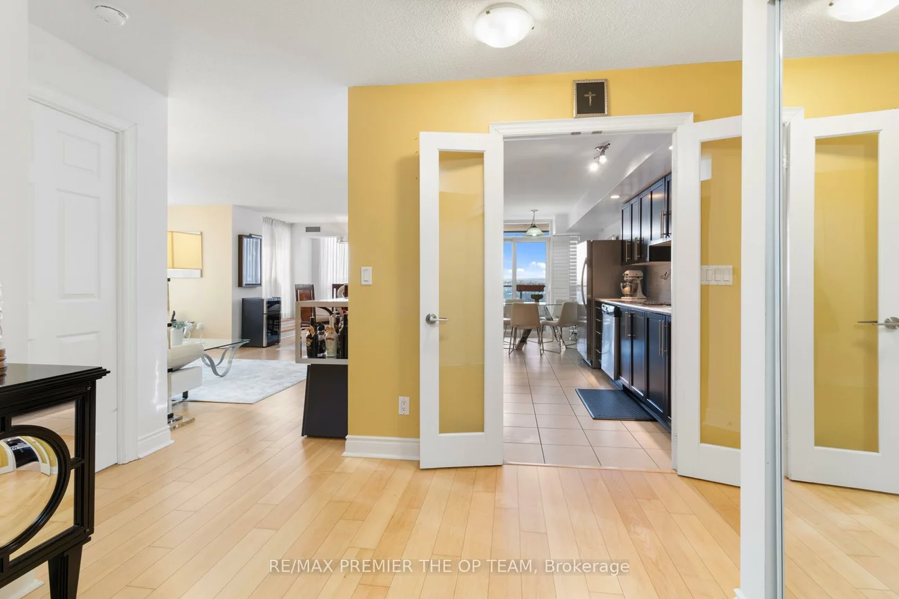 23, Cox, Unionville, Markham