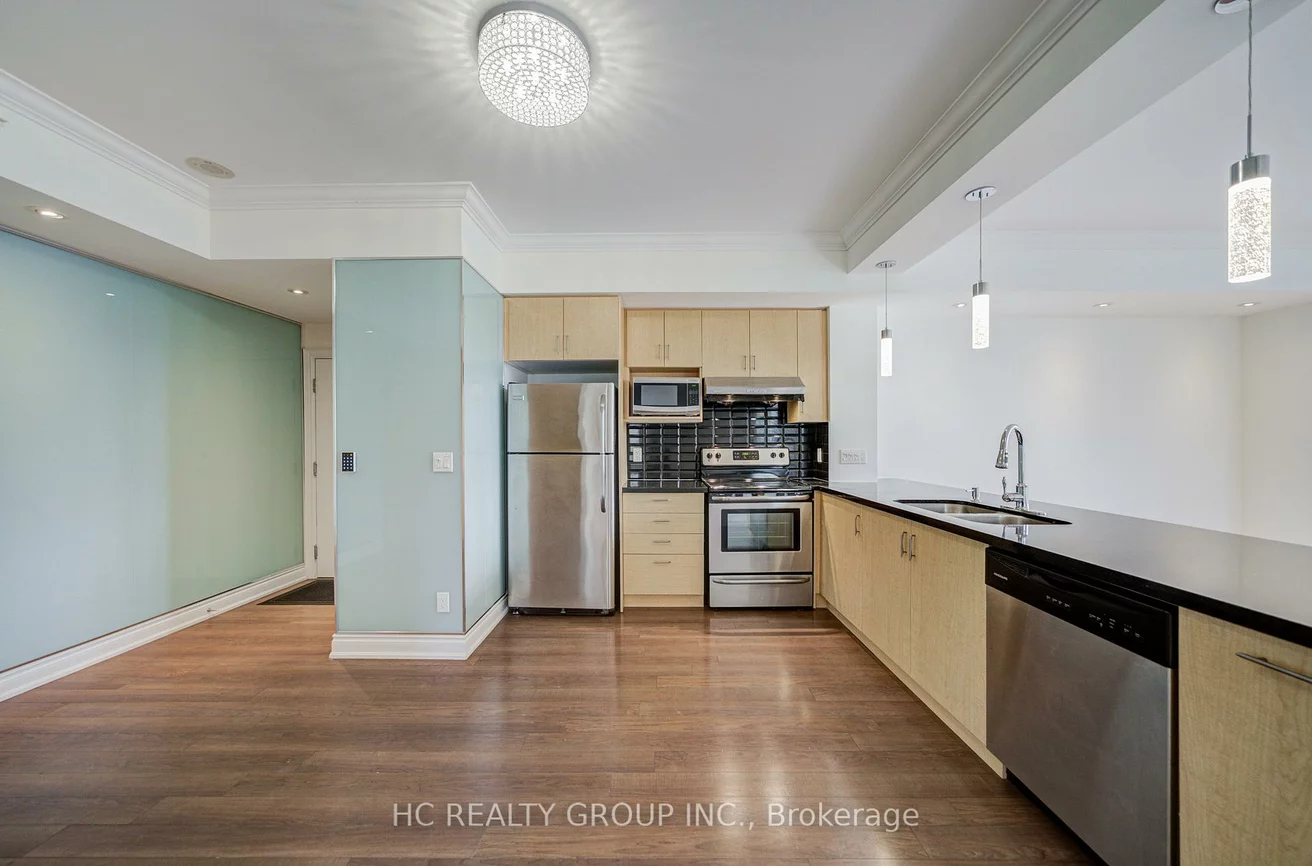 89, South Town Centre, Unionville, Markham