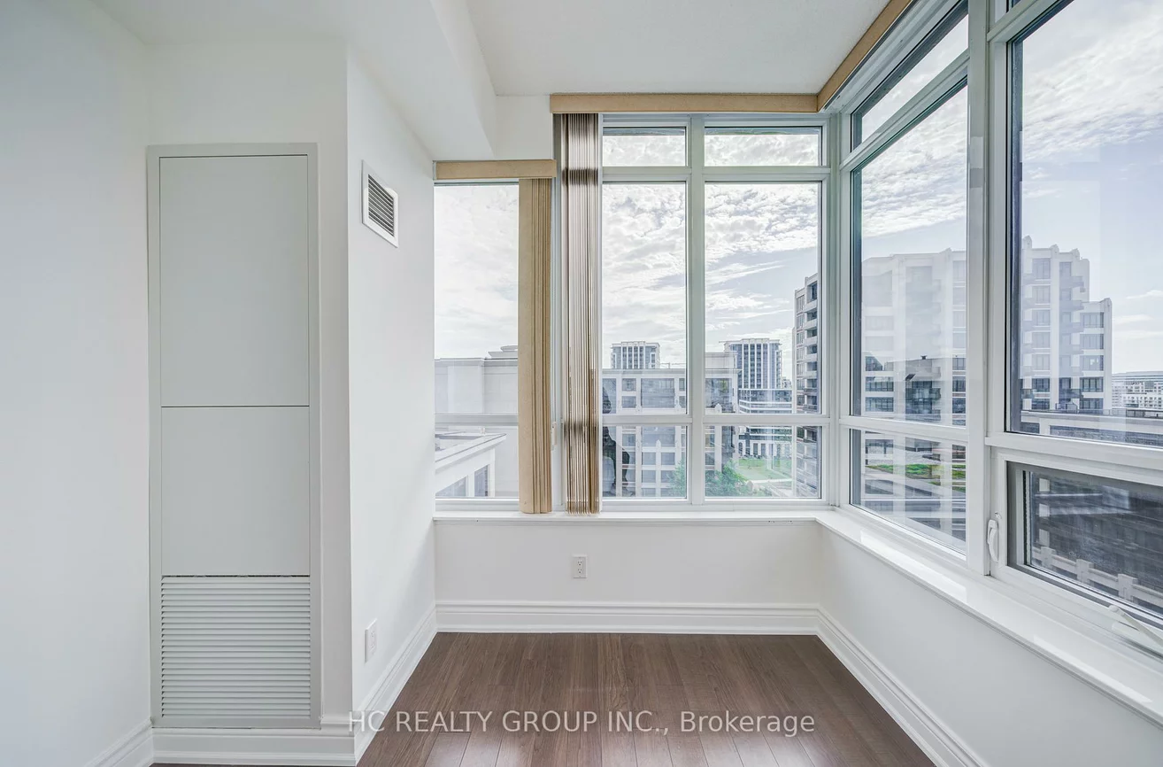 89, South Town Centre, Unionville, Markham