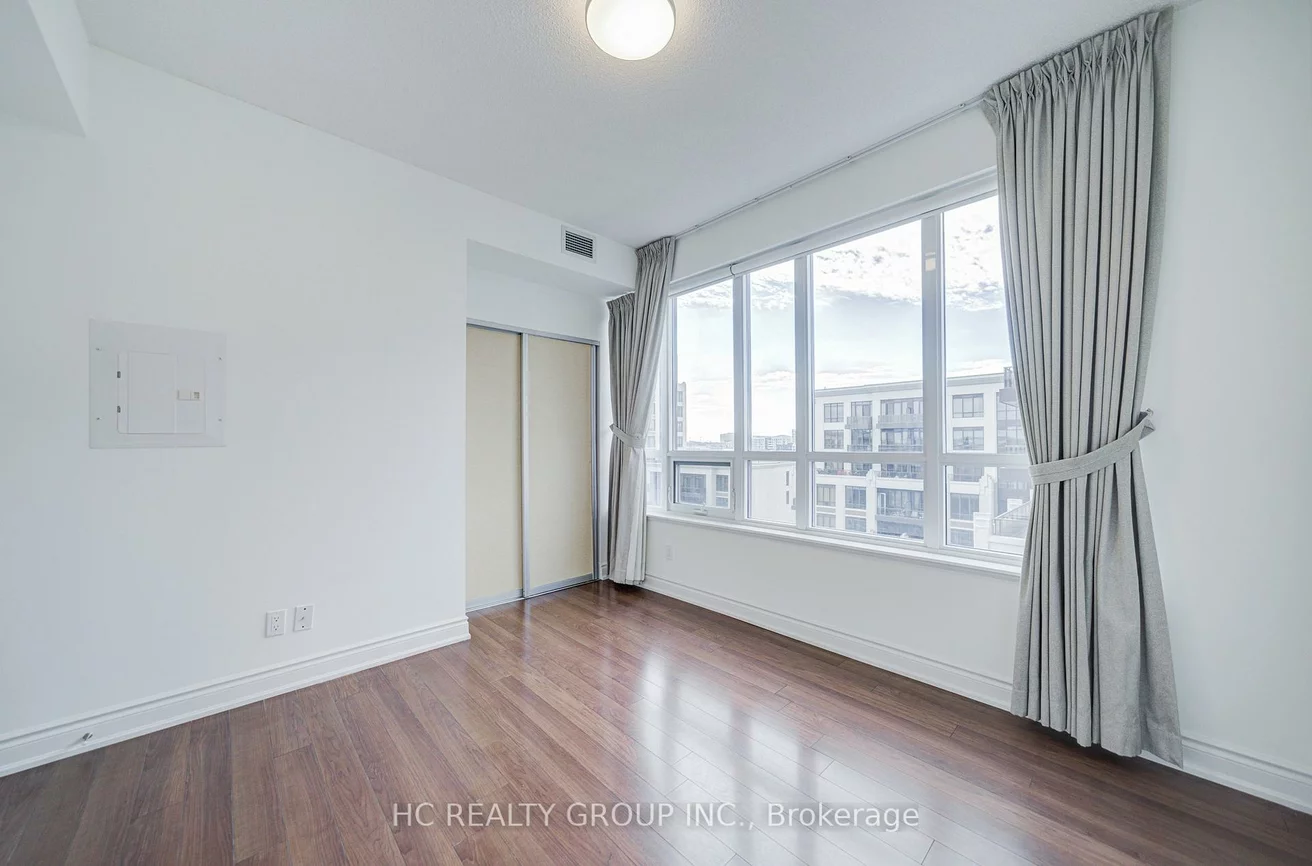 89, South Town Centre, Unionville, Markham