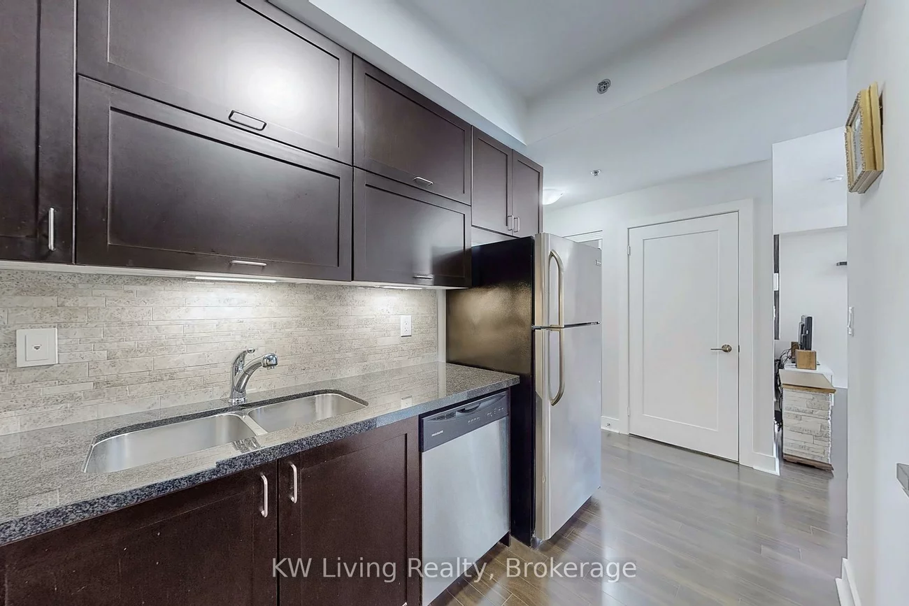 28, Prince Regent, Cathedraltown, Markham