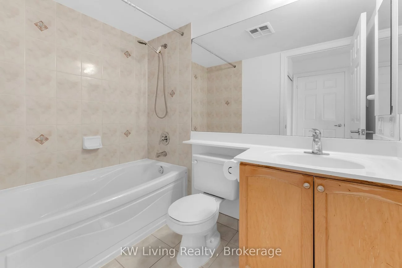 33, Cox, Unionville, Markham