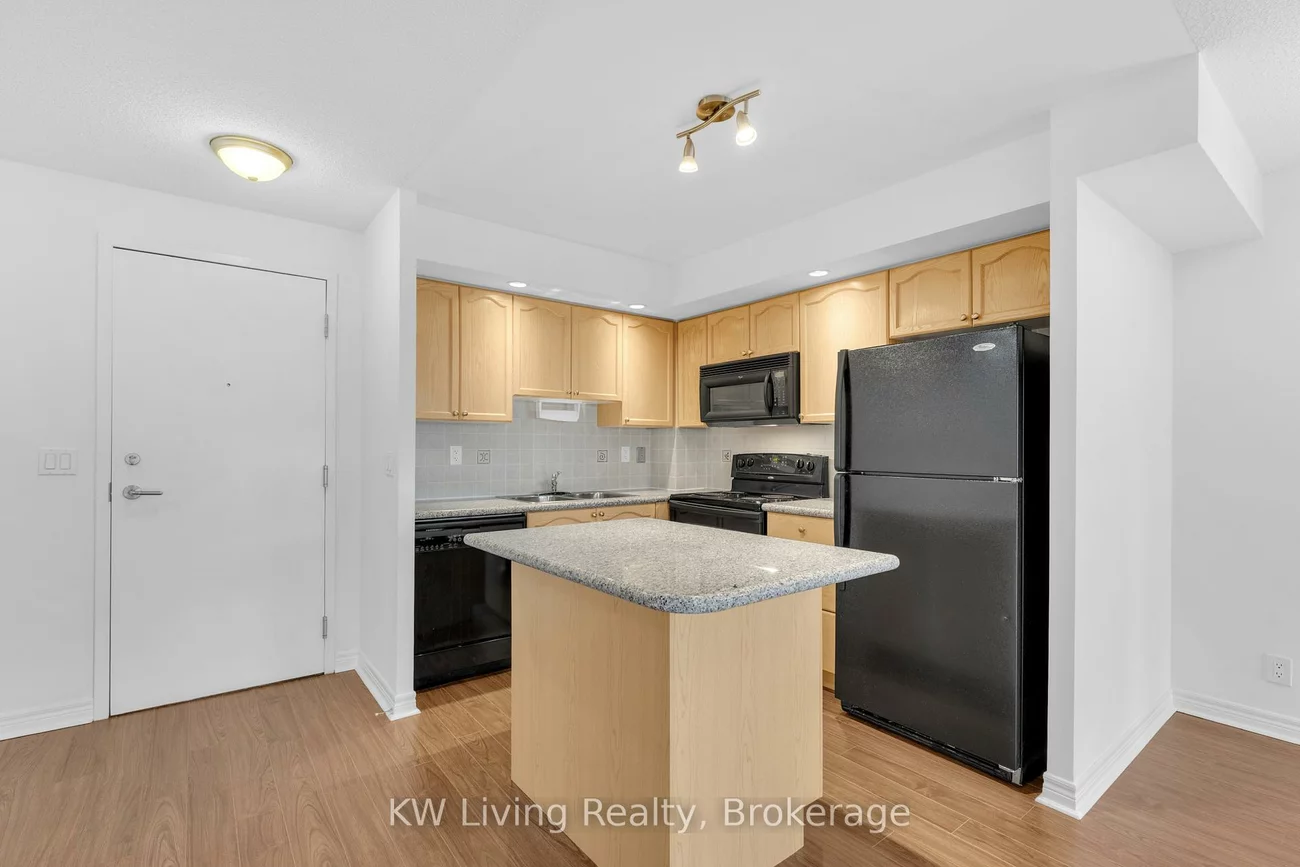 33, Cox, Unionville, Markham