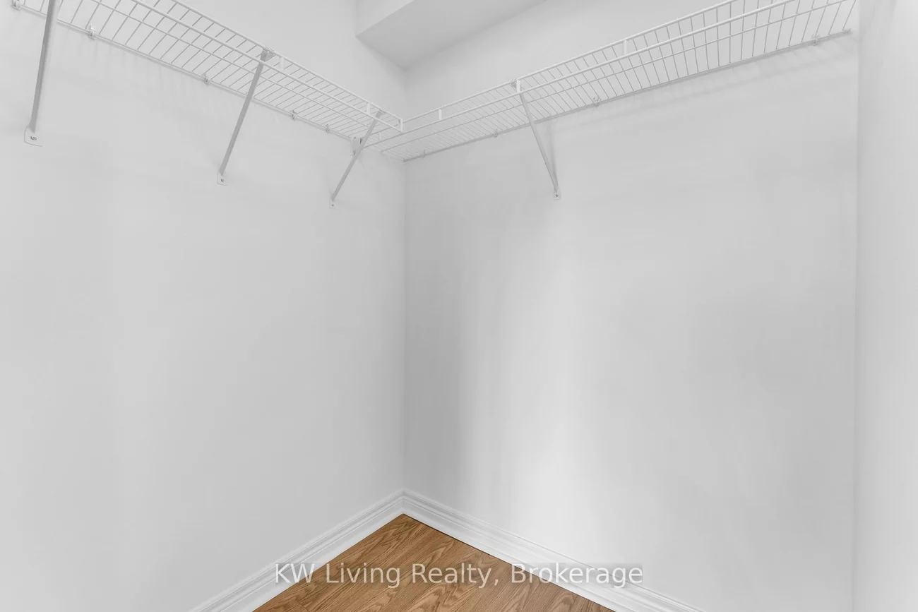 33, Cox, Unionville, Markham