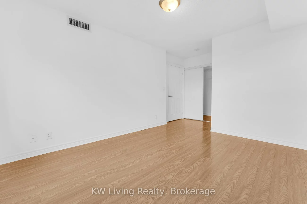 33, Cox, Unionville, Markham