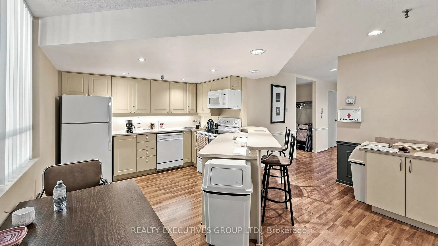 8111, Yonge, Royal Orchard, Markham