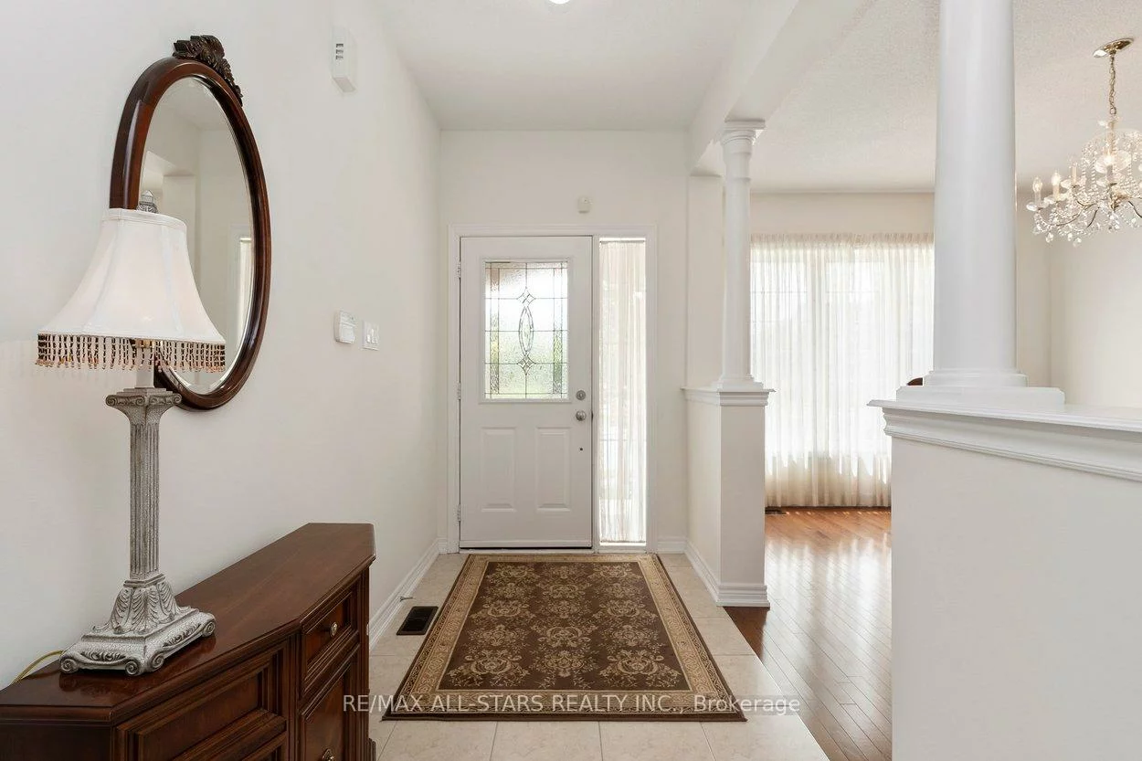 52, Oasis, Greensborough, Markham