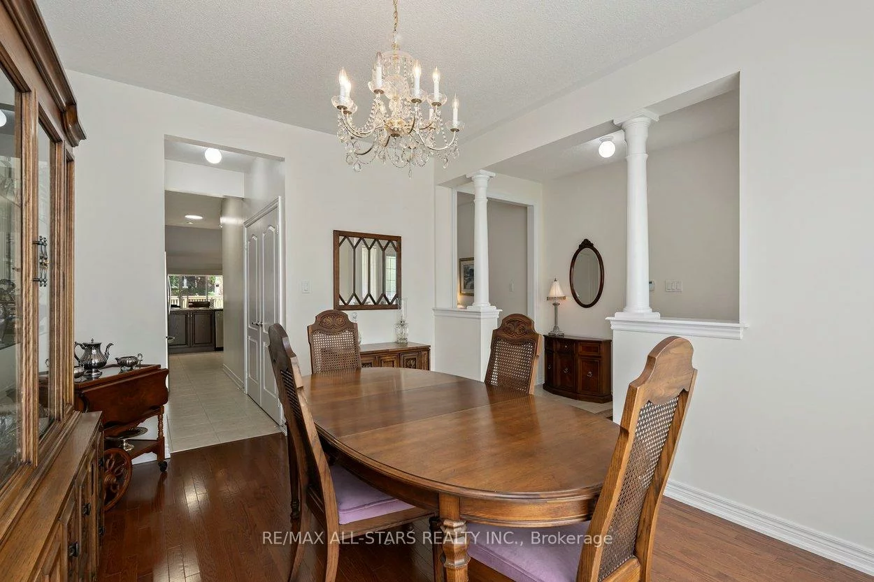 52, Oasis, Greensborough, Markham