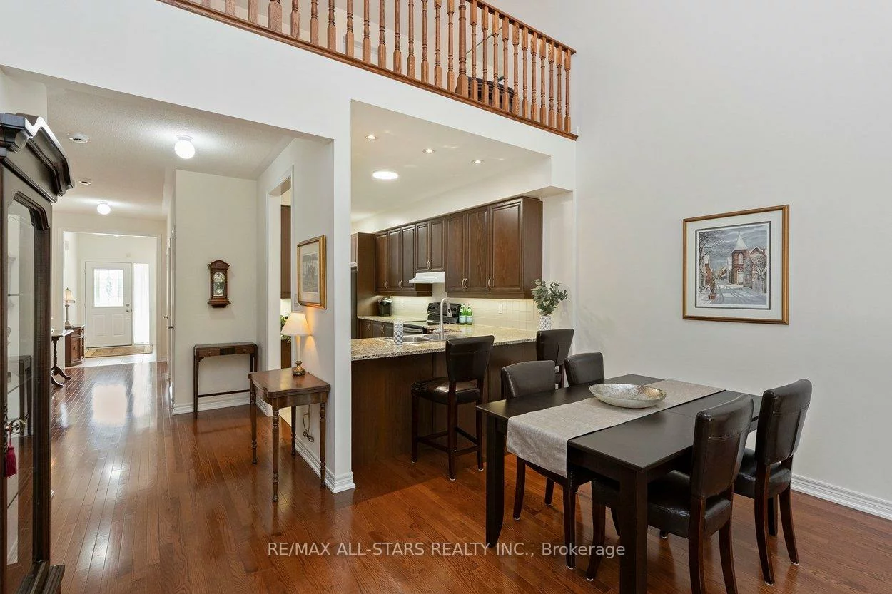 52, Oasis, Greensborough, Markham