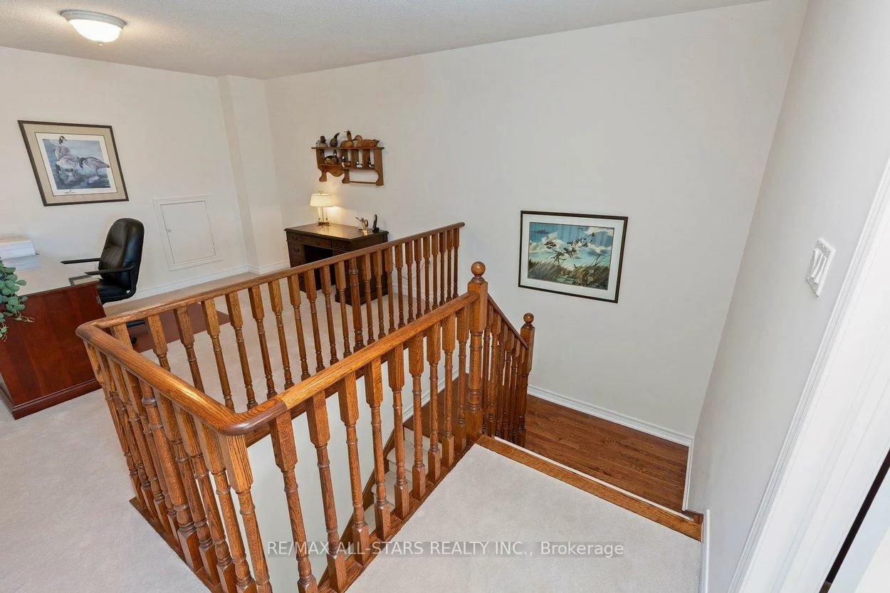 52, Oasis, Greensborough, Markham